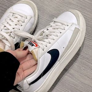 COPY - Nike Blazer Low Platform